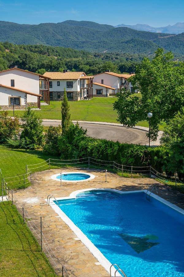 Apartamento de vacaciones para 6 personas, con piscina y jardín - 1