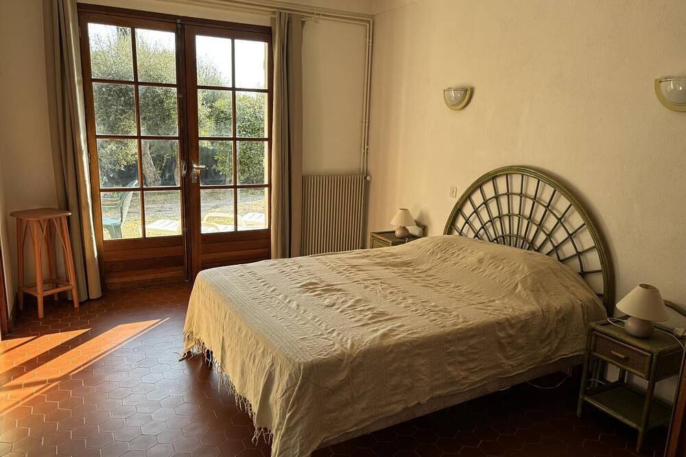 Gîte 500m de la mer aux Issambres - rez de jardin in Roquebrune-sur-Argens, Côte méditerranéenne (France)