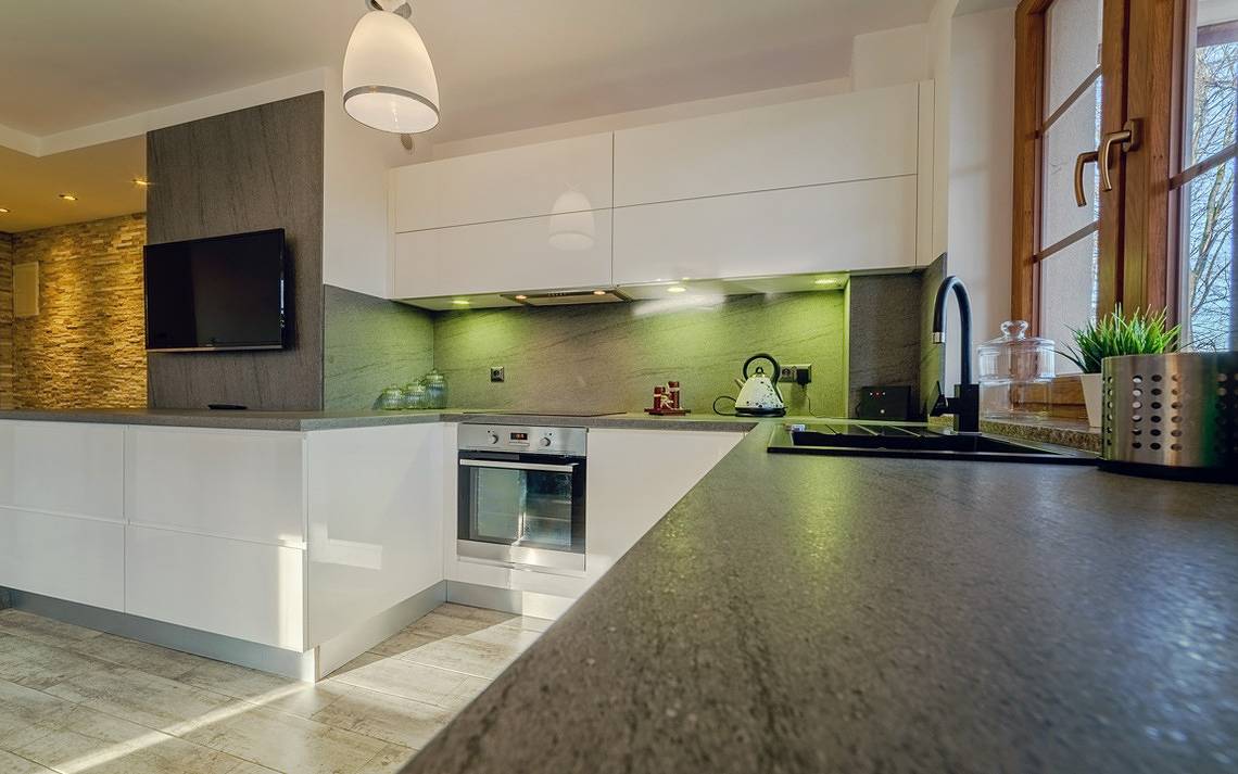 Apartamento vacacional entero, Apartamento de vacaciones para 4 personas con balcón in Karpacz, Sudeten (Polonia)
