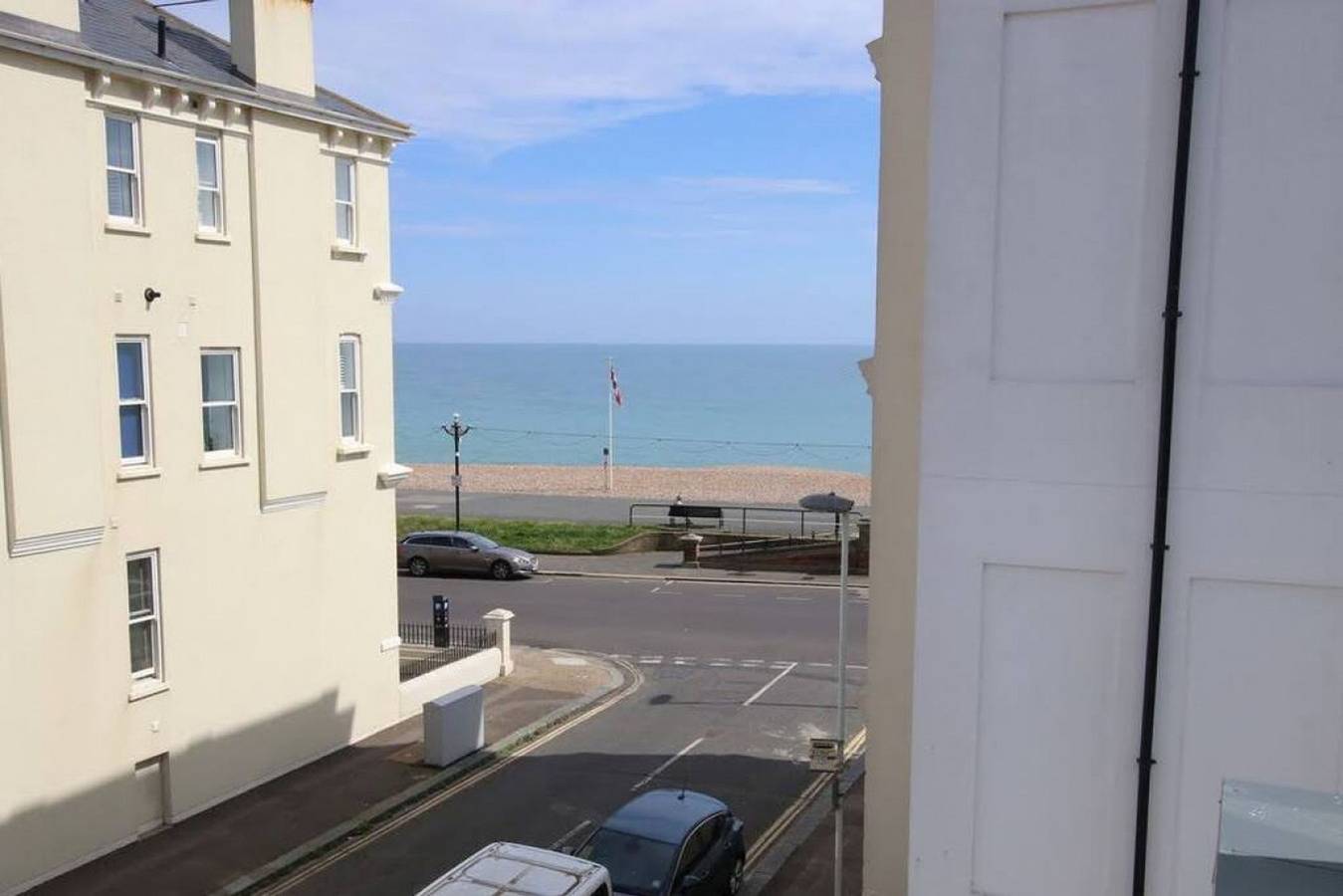 Apartamento entero, Near Worthing Pier & Cafes | Sea View Terrace in Worthing, Sussex Occidental