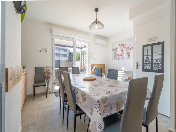 Location de vacances pour 9 personnes, avec terrasse et piscine à Sérignan - 4