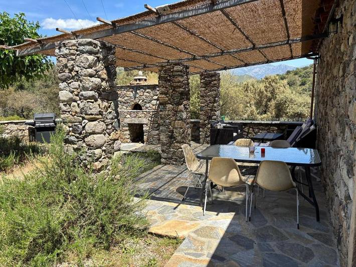 Location de vacances pour 4 personnes, avec Terrasse ainsi que Jardin et Vue à Moltifao - 3