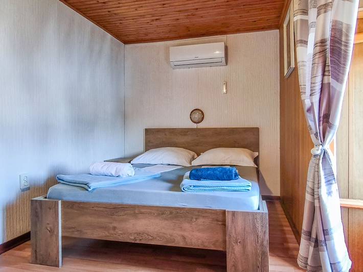 Ferienhaus für 13 Personen, mit Terrasse auf Lošinj - 3