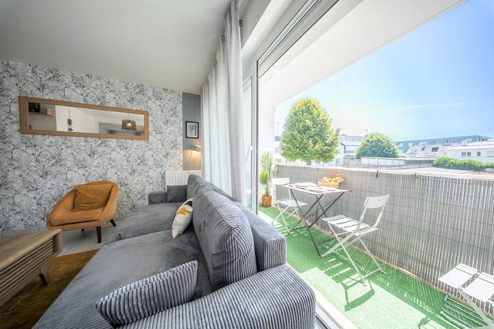 Ganze Wohnung, Ferienwohnung für 4 Personen mit Terrasse in Larmor-Plage, Côte des Mégalithes