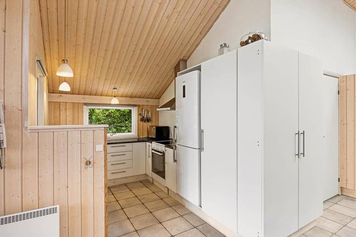 Ferienhaus für 8 Personen, mit Balkon/Terrasse und Whirlpool sowie Terrasse und Garten in Jegum - 3