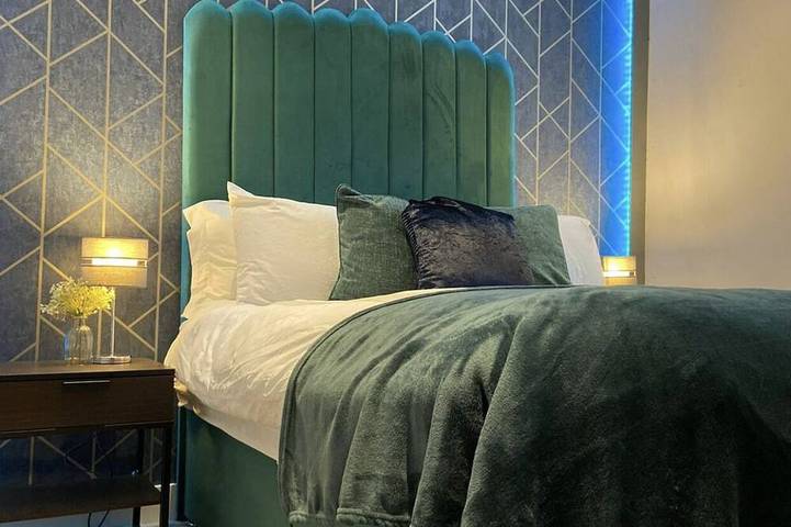 Ganze Wohnung, Apartment-Eigenes Badezimmer-Strassenblick in Bradford, Westliches Yorkshire
