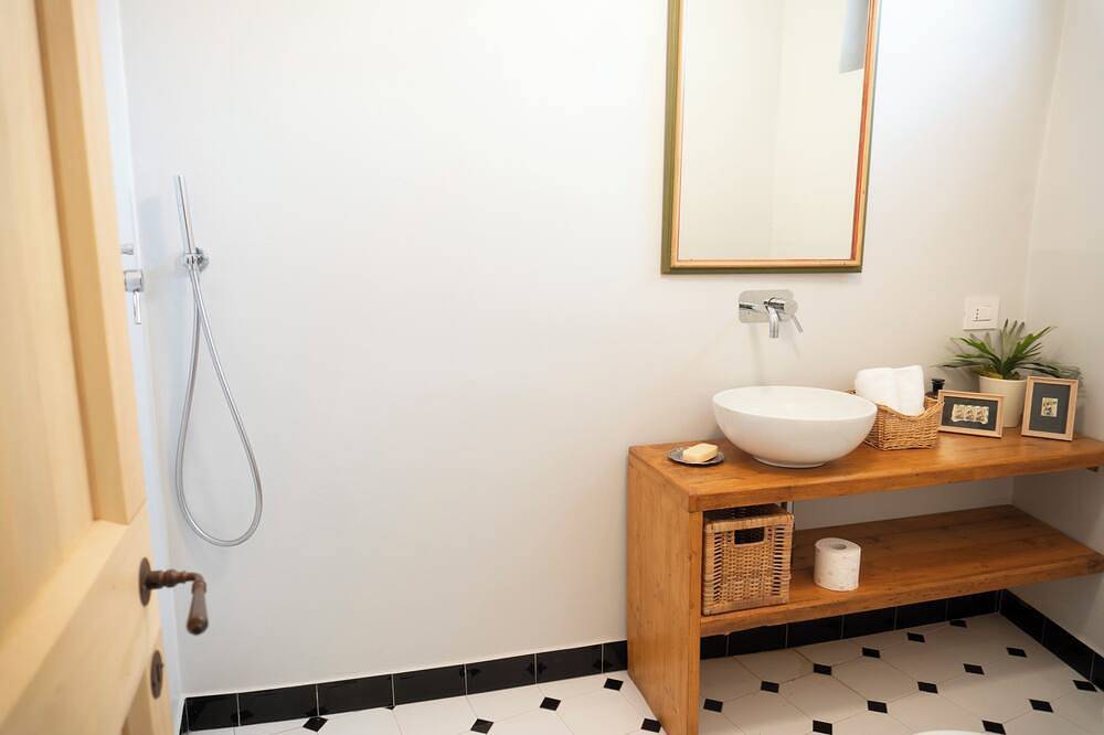 Umbria Hideout Villa surrounded by a green view from the garden through the hill in Foligno, Perugia Provinz