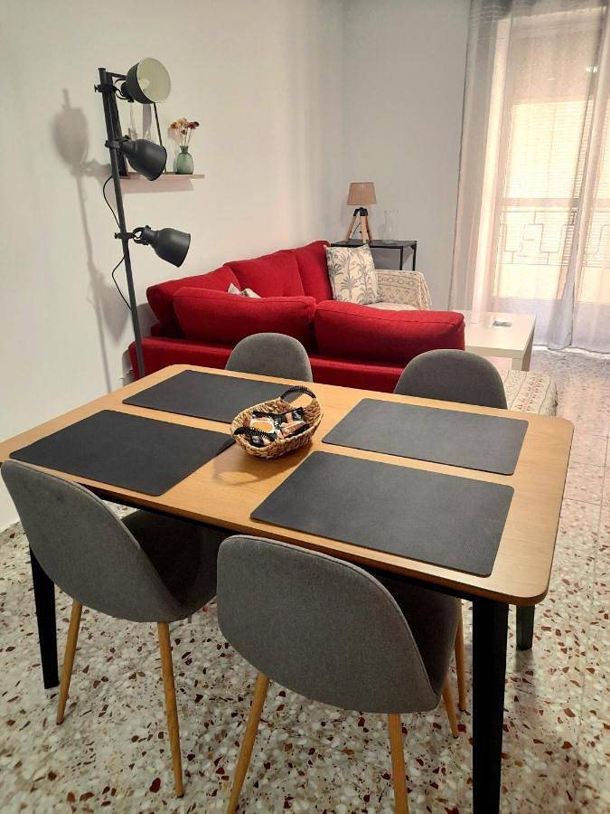 Apartamento de vacaciones para 4 personas, con vistas y balcón, Se admiten mascotas - 1