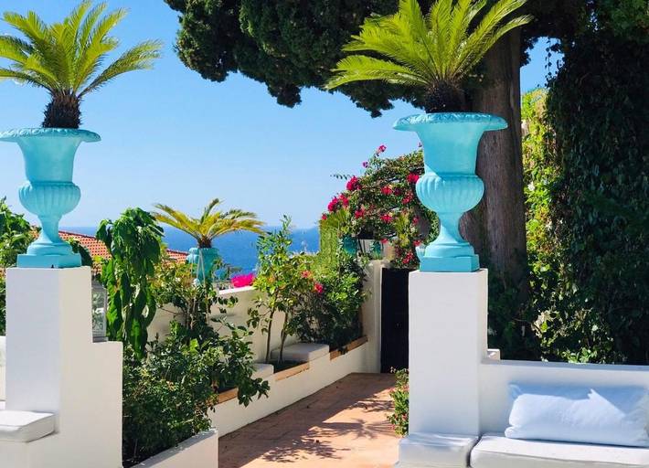 Appart’hôtel pour 2 personnes, avec Terrasse ainsi que Jardin et Vue