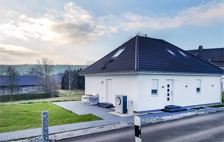 Ferienhaus für 4 Personen, mit Terrasse und Garten im Erzgebirge - 2