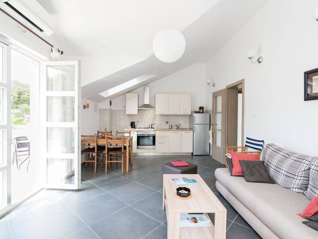 Cały apartament, Apartments Mare- One Bedroom Apartment with Terrace A2 (St) in Postira, Brac