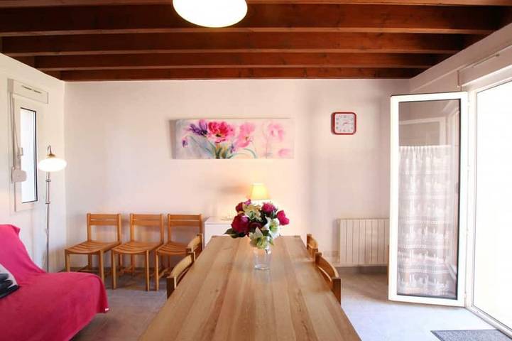 Gîte pour 8 personnes, avec terrasse, animaux acceptés à Surtainville