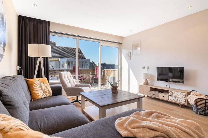 Appartement de vacances pour 4 personnes, avec vue ainsi que terrasse et vue sur le lac