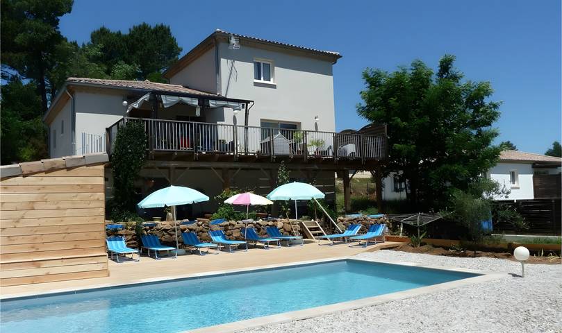 Villa per 10 persone, con giardino, con animali domestici in Joyeuse