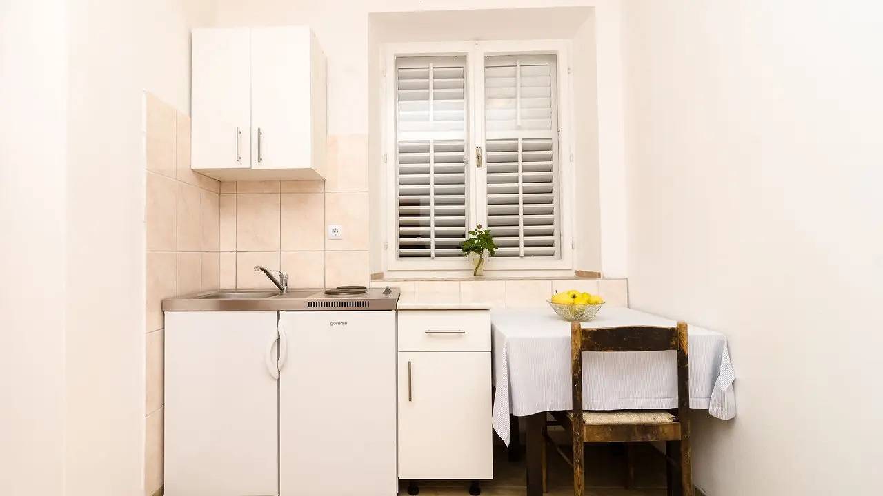 Ganze Ferienwohnung, Ferienwohnung für 3 Personen (25 m²) in Pomena in Pomena, Mljet