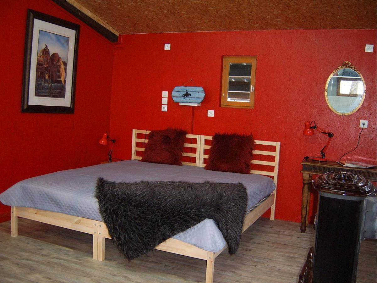 Chalet de campagne Laja only 5 min from autoroute A75 in Léotoing, Haute-Loire