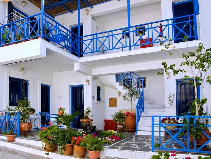 Maison d’hôte pour 2 personnes, avec vue et jardin dans Égine