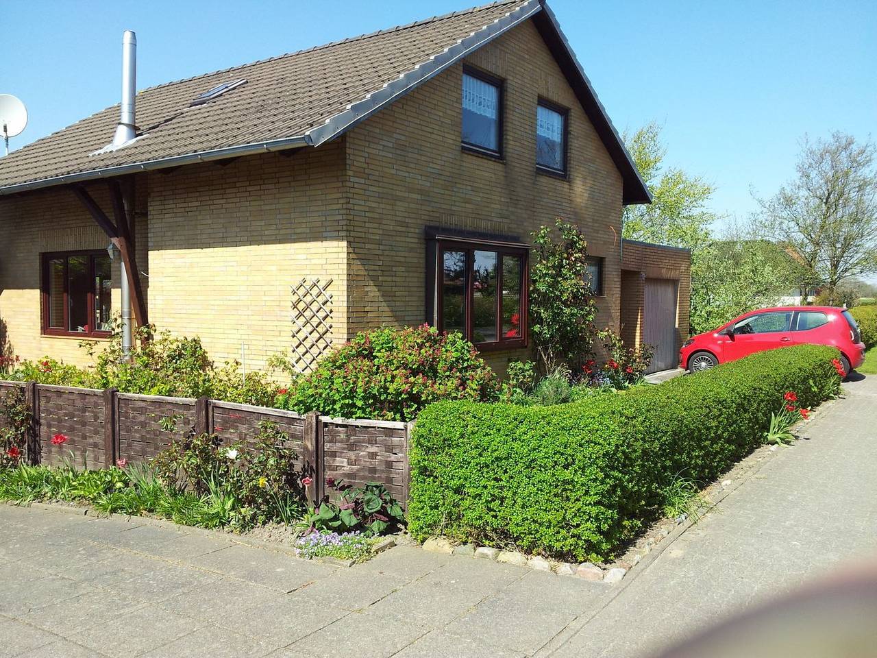 Geräumiges, schönes Ferienhaus für bis zu 8 Personen in Büsumer Deichhausen, Dithmarschen