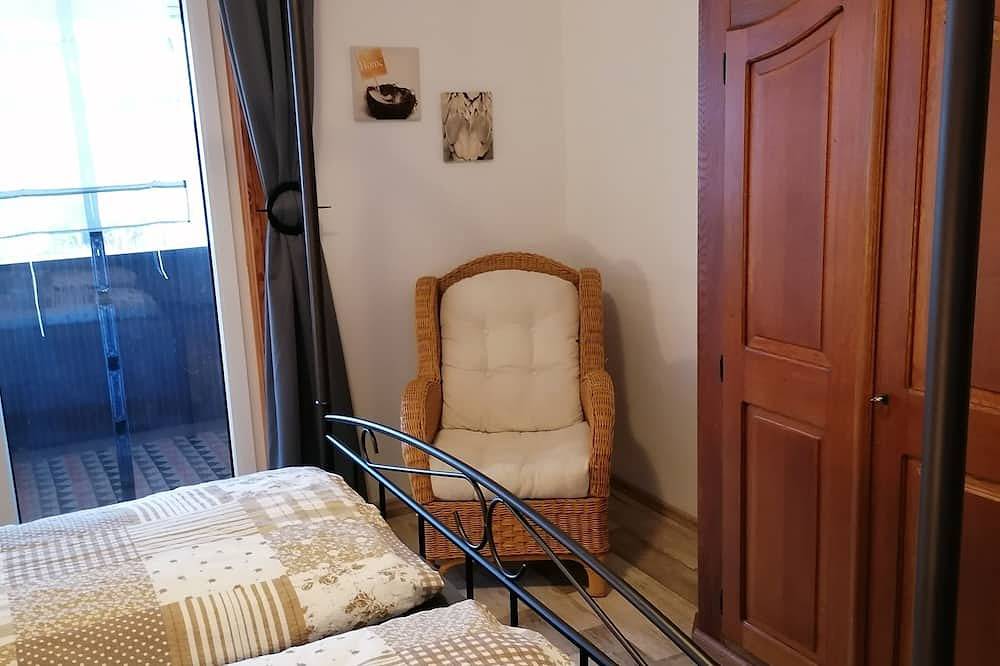 Ganze Wohnung, Fewo am Reinhardswald \"Eichenlaub\" Nordhessen mit Familie und Hund erleben Sauna in Trendelburg, Hessisches Bergland