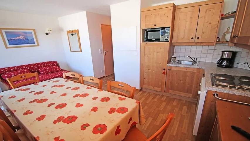 Gîte pour 6 personnes, avec vue et balcon à Puy-Saint-Vincent - 4