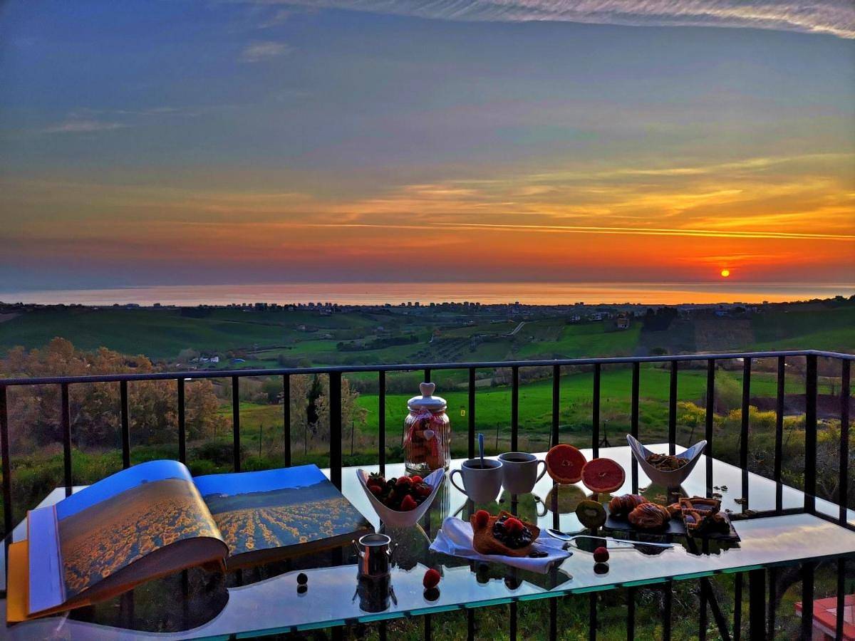 Ganze Wohnung, Live Your Dream in San Costanzo, Valle del Metauro