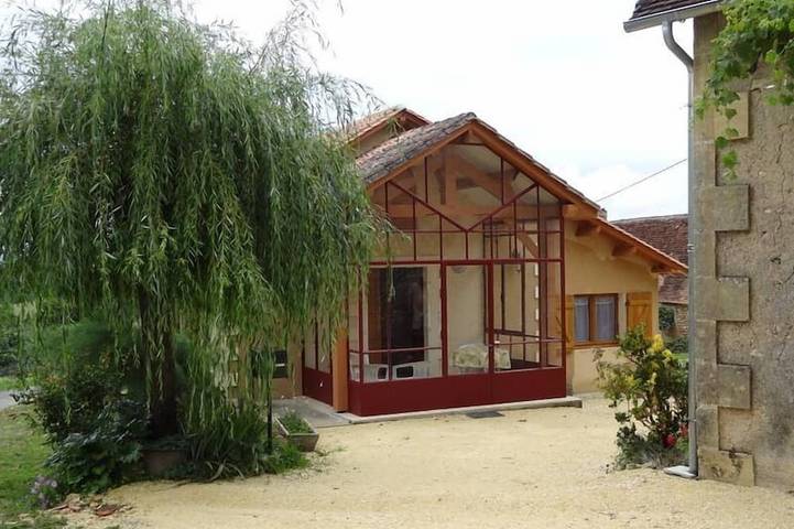 Maison de vacances pour 4 personnes, avec jardin ainsi que terrasse et jacuzzi