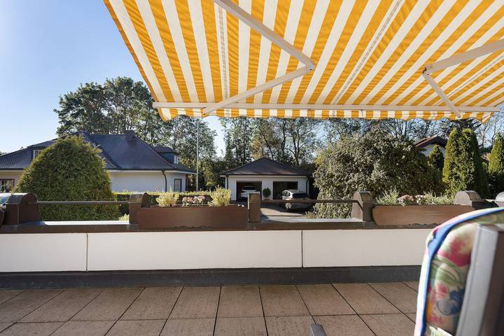 Hel lägenhet, Beautiful Ground Floor Apartment with Dreiwelten Card and Terrace near Solemar in Bad Dürrheim, Central Black Forest