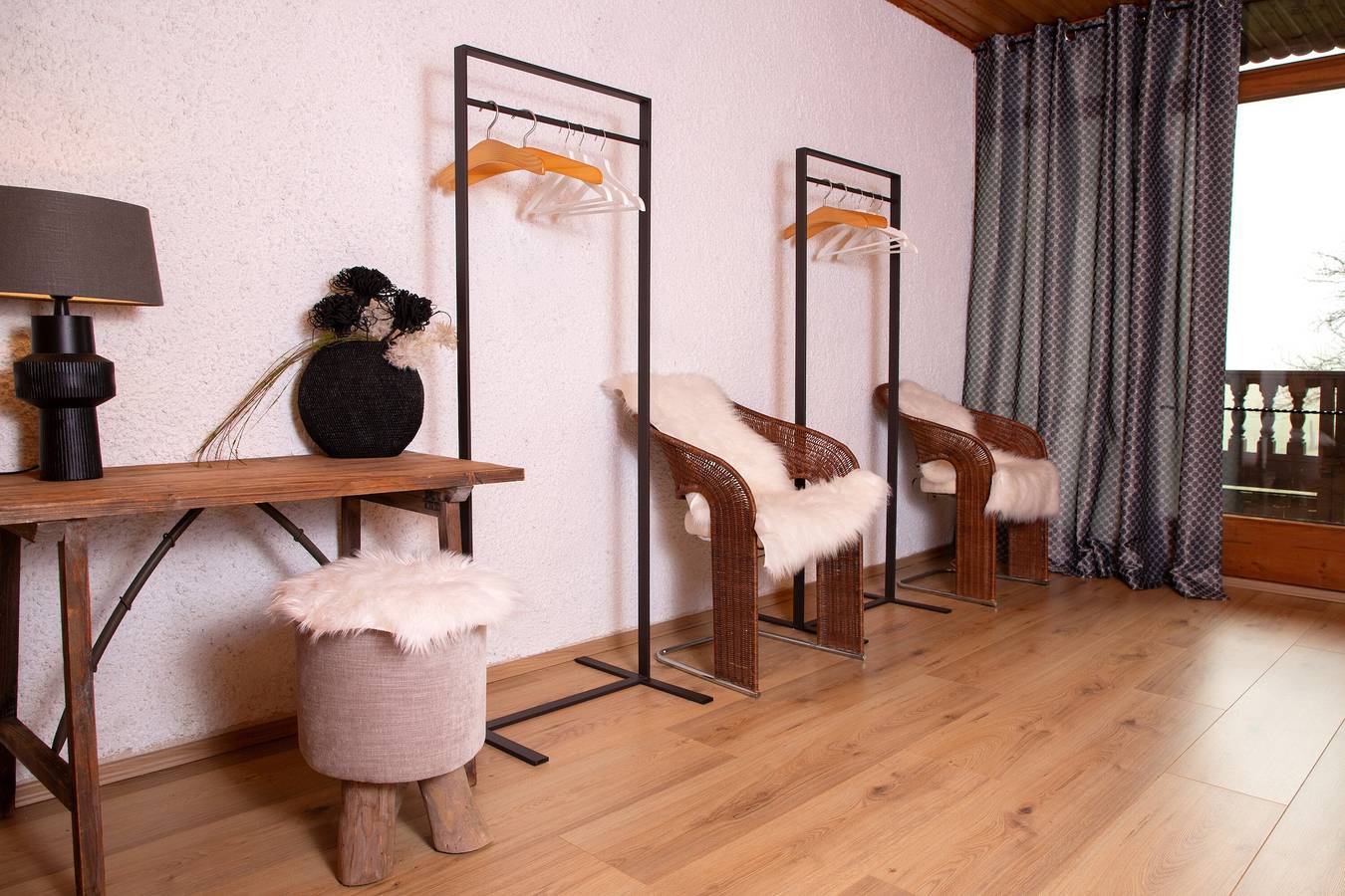 Landhaus „Chalet Wiesenblick“ mit Balkon und Wlan in Windorf, Ostbayern