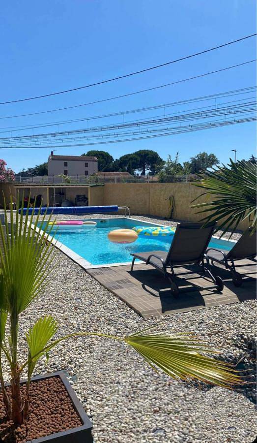 Double Room with Garden View in Tain-l'Hermitage, Région de Valence
