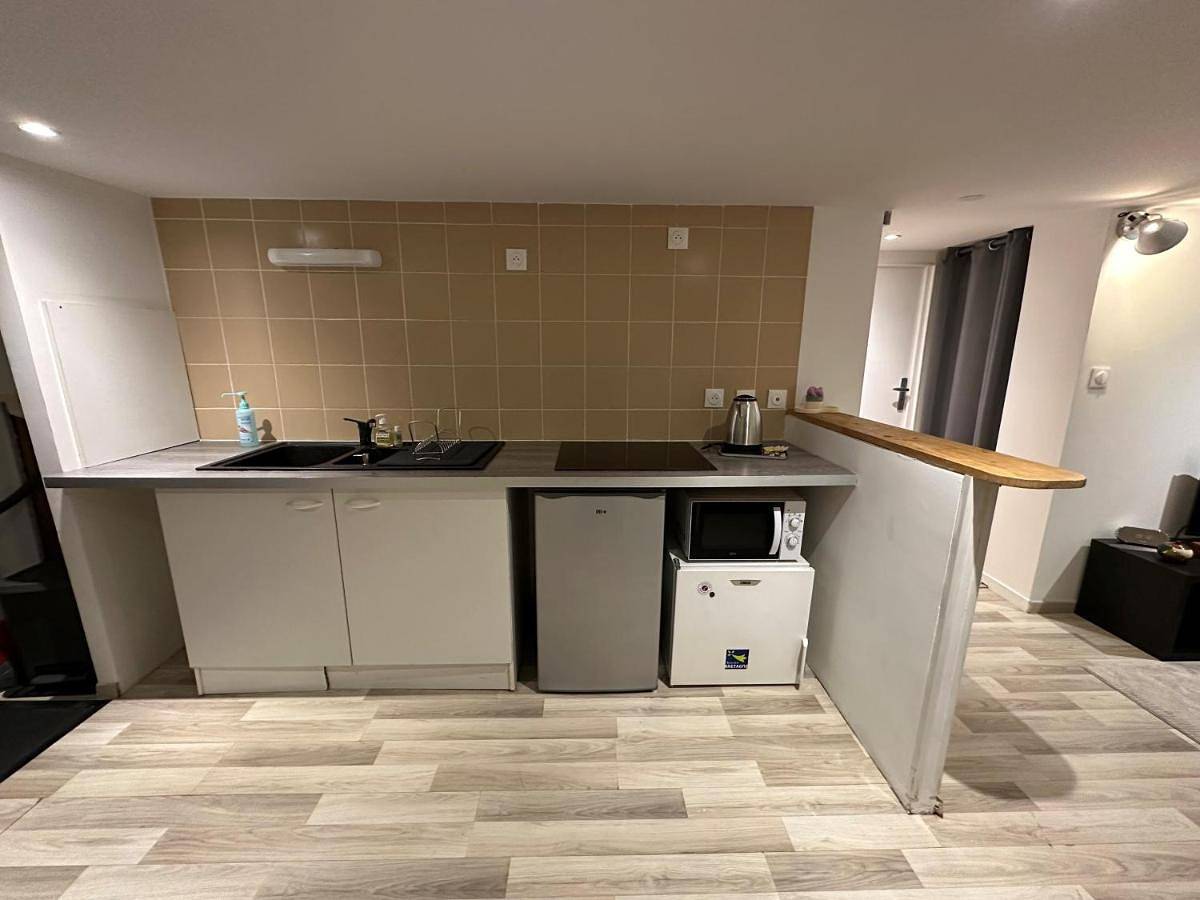 Appartement entier, Appartement T2 à 13 km de Paris in Morangis, Essonne