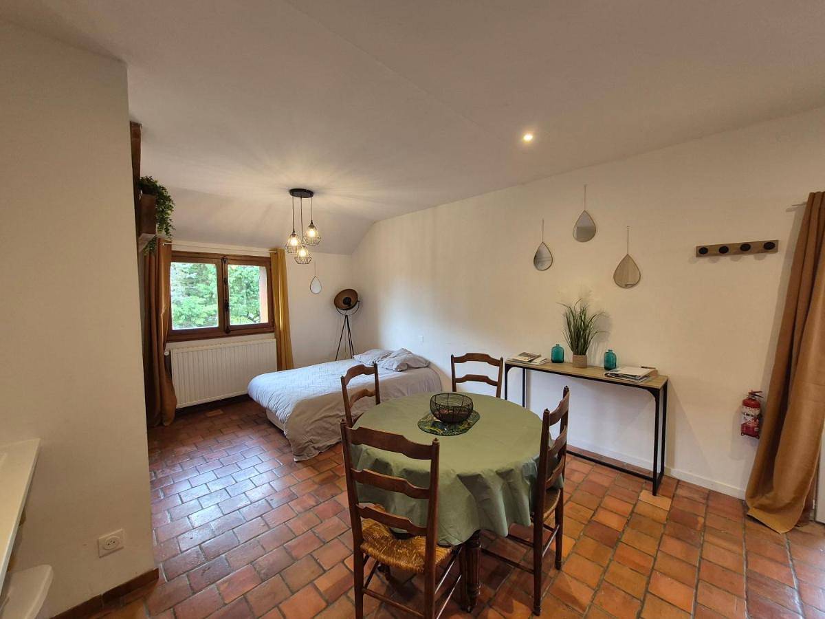 Appartement entier, Appartement à 5 min des lacs in Mathaux, Parc naturel régional de la Forêt d'Orient