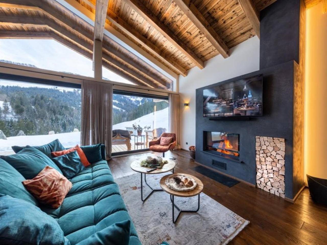 Luxus Chalet mit Naturschwimmteich und Sauna in Sankt Johann in Tirol, Bezirk Kitzbühel