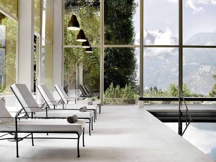 Hôtel pour 6 personnes, avec sauna et piscine ainsi que jardin et vue, animaux acceptés
