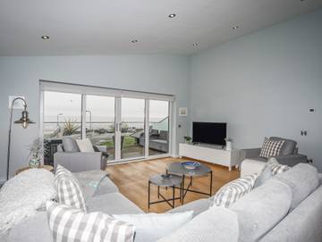 Holiday Home for 4 People in Criccieth, Gwynedd, Photo 4