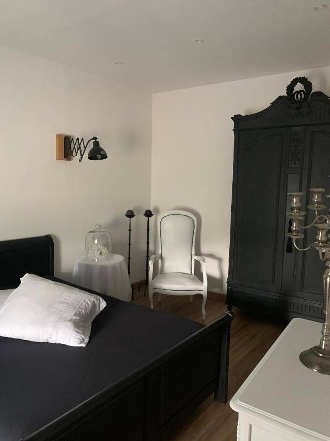 Location de vacances pour 6 personnes, avec vue et jardin, animaux acceptés à Réquista - 3