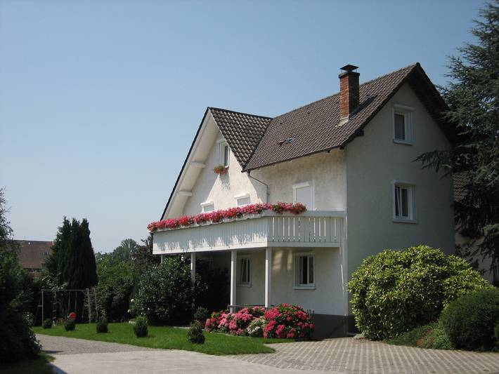 Ganze Ferienwohnung, Haus Bauer - Ferienwohnung 1, 55qm, 2 Schlafzimmer, max. 3 Personen in Wasserburg (Bodensee), Bayerisch Schwaben