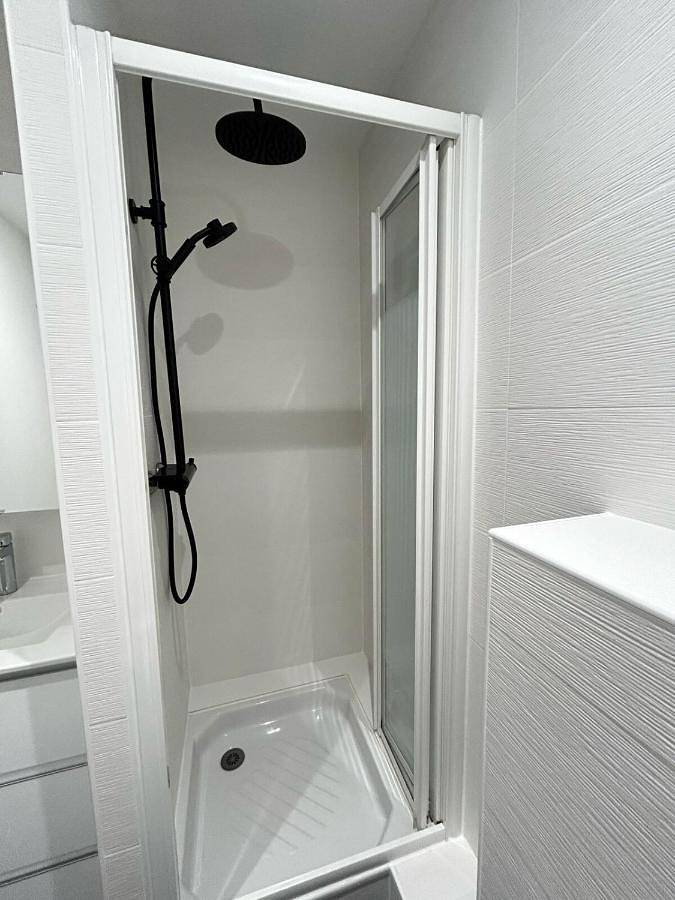 Appartement entier, One-Bedroom Apartment in Panazol, Région de Limoges