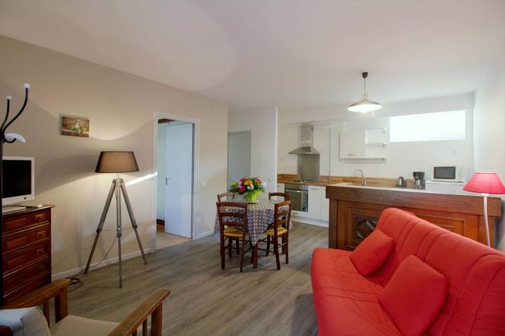 Gîte pour 2 personnes, avec jardin et piscine à Argelès-Gazost - 4