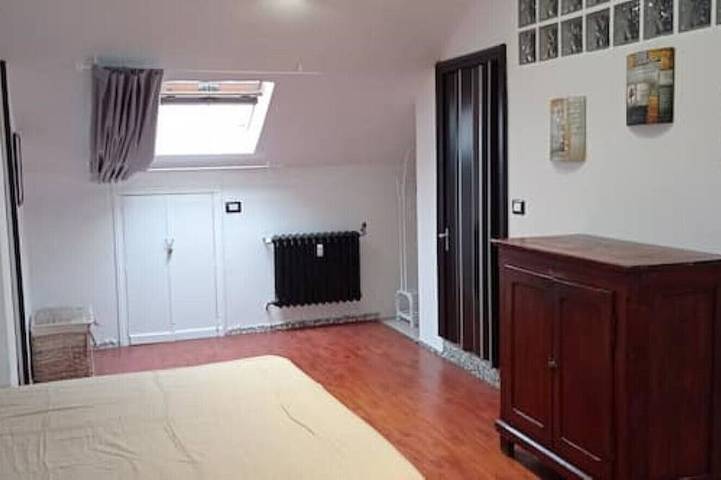 Appartement entier, Attic apartment ipatrizi in Moncalieri, Province de Turin