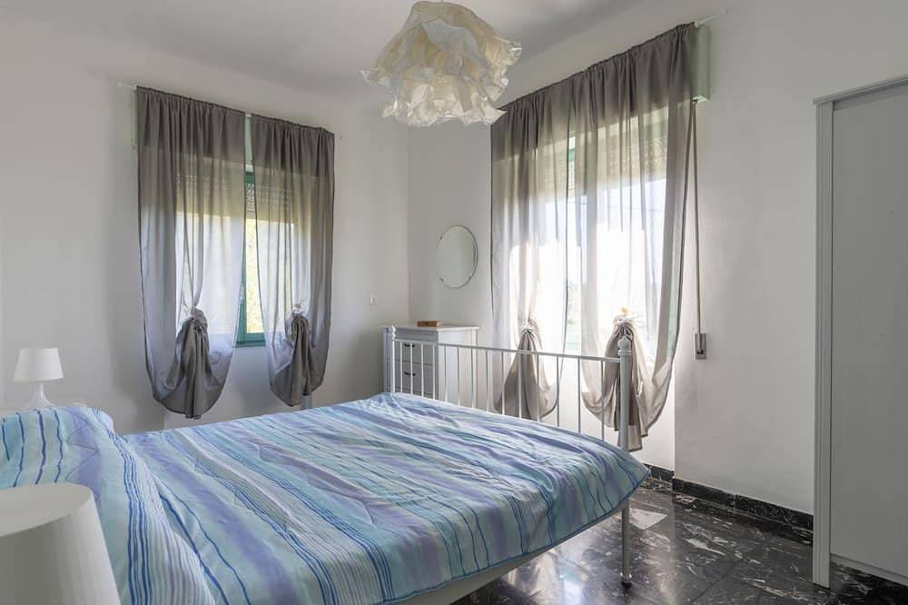Ganze Wohnung, Carleadri by Interhome in Civezza, Riviera di Ponente