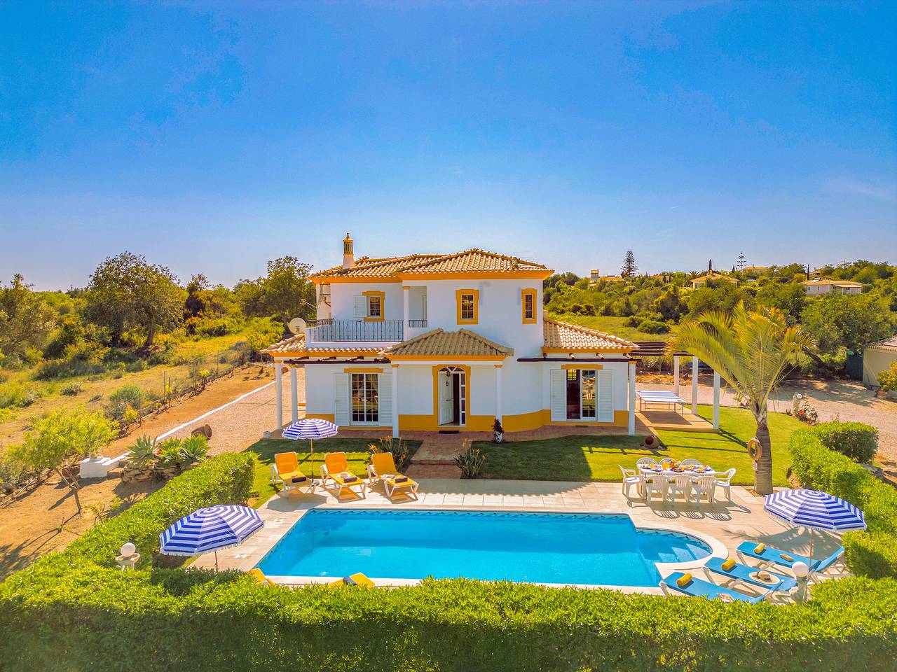 Villa Muriwai in Armação de Pera, Faro District
