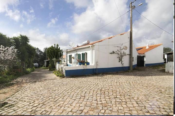 Location de vacances pour 10 personnes, avec vue ainsi que jardin et piscine dans Alte - 4