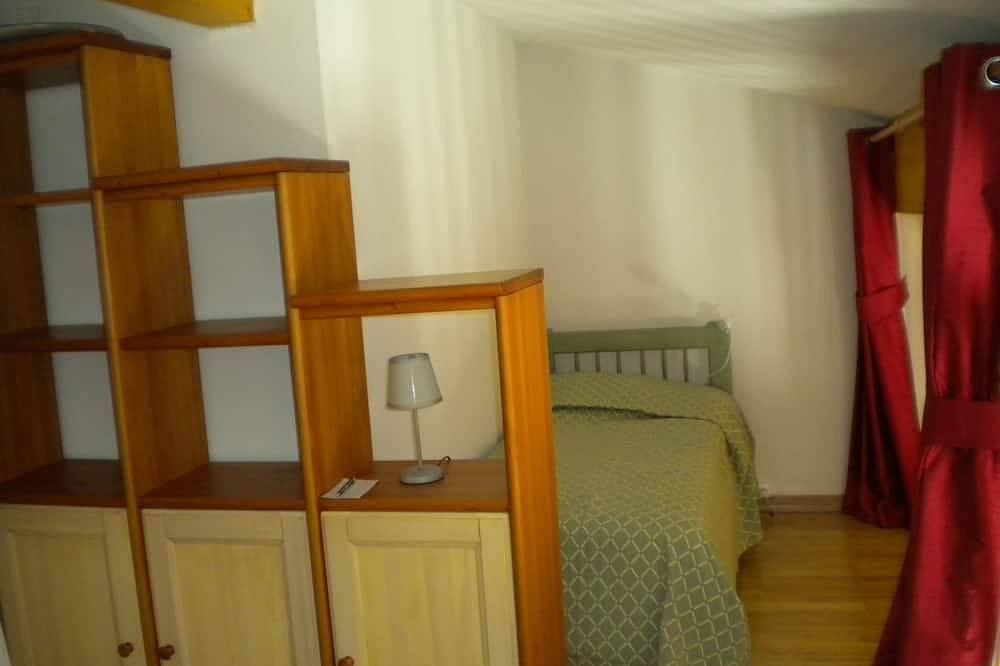 Entire apartment, Friendly family apartment in ski resort in Valfréjus, Modane