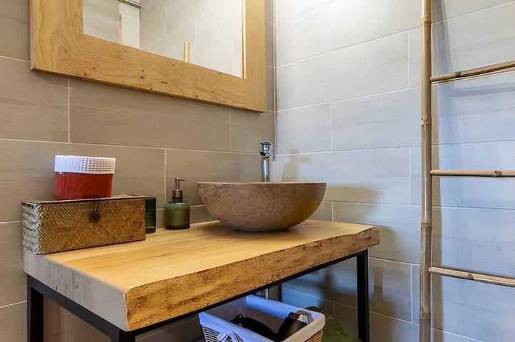 Chambre d’hôte pour 4 personnes, avec jardin et jacuzzi à Singles (Puy-de-Dôme) - 4