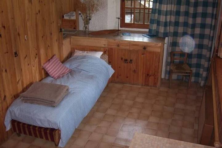 Chalet restauré du XVIIIè s, calme et convivialité à 5 km des stations in Fontcouverte-la-Toussuire, Région de Saint-Jean-de-Maurienne