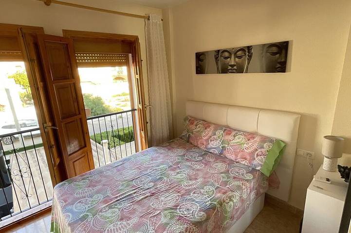 Gîte pour 6 personnes, avec piscine ainsi que balcon et jardin, animaux acceptés à Calabardina - 4