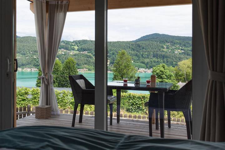Ferienhaus für 2 Personen, mit Balkon/Terrasse und Terrasse sowie Seeblick in Klagenfurt-Land - 2