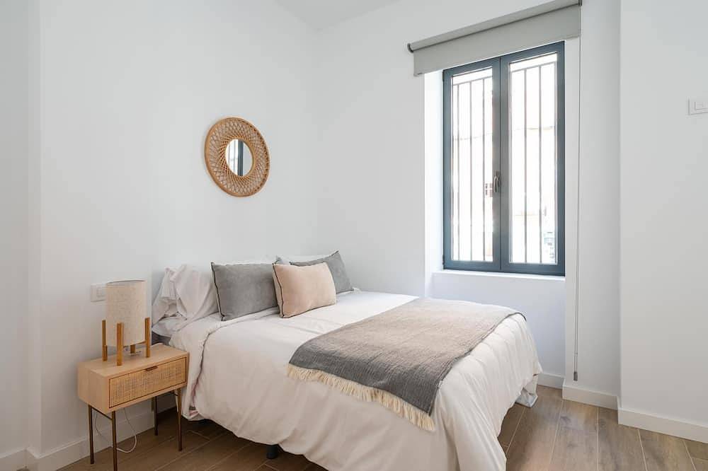 Ganze Wohnung, Cuatro Caminos - 2 bedrooms duplex in Tetuán, Madrid