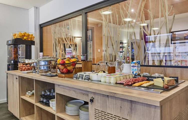 Parc de vacances pour 6 personnes, avec jardin et piscine, animaux acceptés en Charente-Maritime - 3