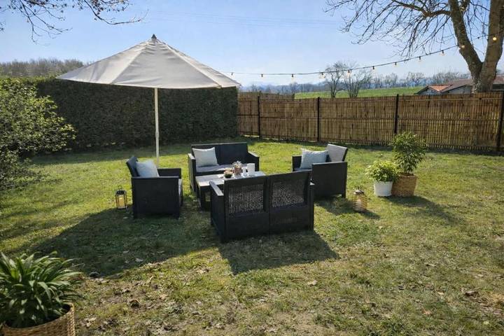 Location de vacances pour 6 personnes, avec jardin et terrasse à Cardeilhac - 3